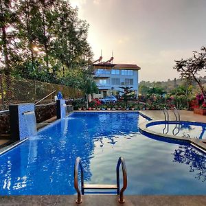 Strawberry Land Resort